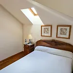 Hotel Alojamientos Cenera 2*