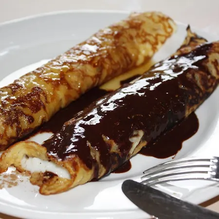 Hotel Cenera فندق 2*