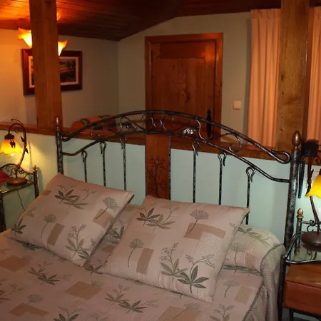 Alojamientos Cenera Hotel 2*