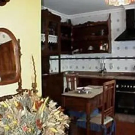 Hotel Alojamientos Cenera 2*