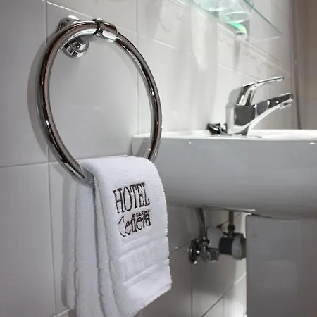 Hotel Cenera Cenera